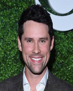 Ben Hollingsworth - Management